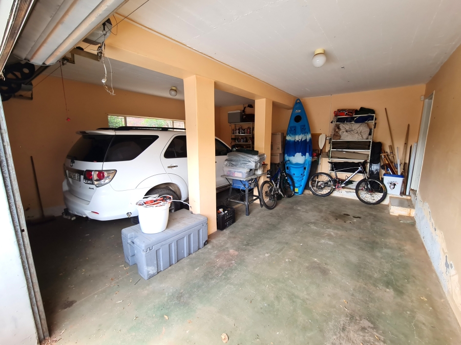 4 Bedroom Property for Sale in Noorsekloof Eastern Cape